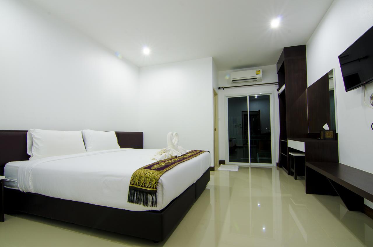 Np Hotel Buriram Luaran gambar