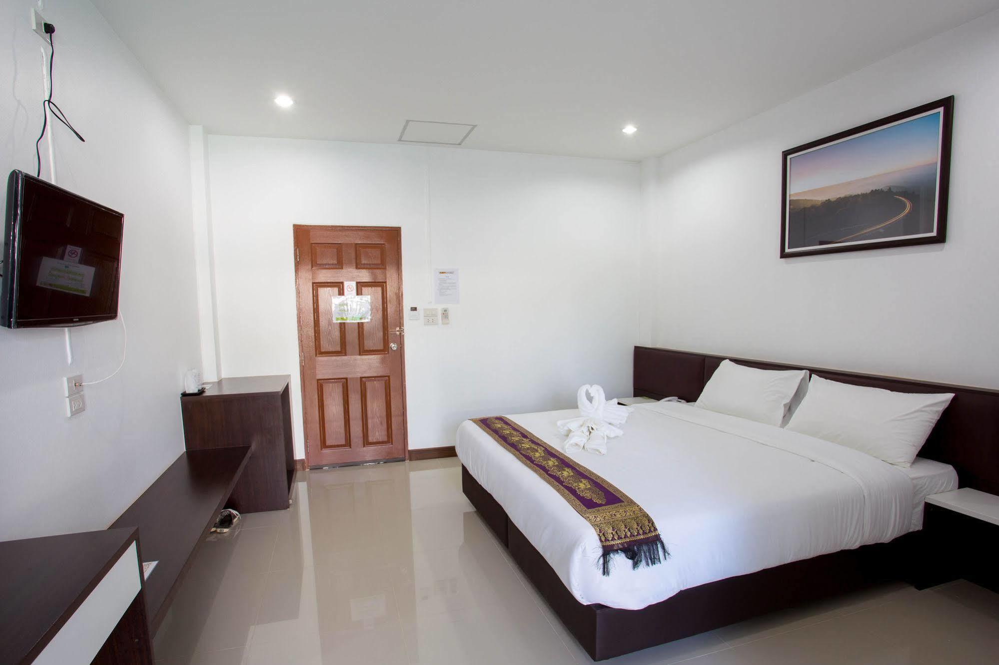 Np Hotel Buriram Luaran gambar